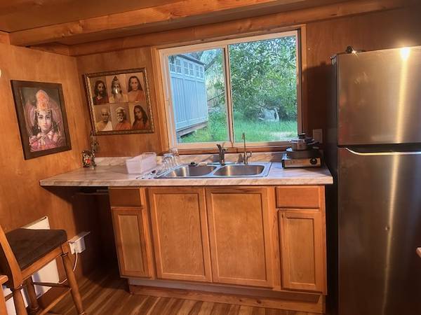 $1,100 Studio in Elfin Forest near Carlsbad64037223053569121