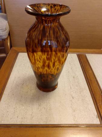 Flower Vase Leopard Pattern 1