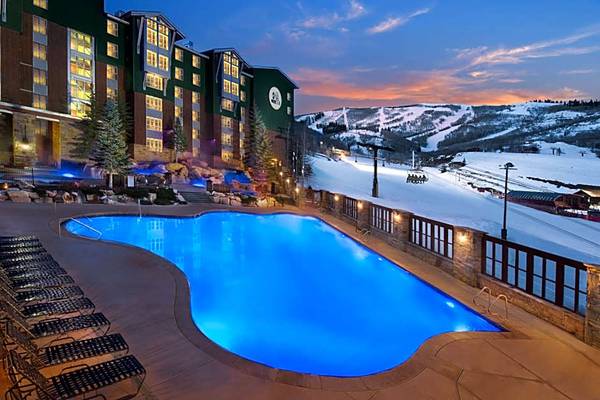 Peak-Season Marriott Mountainside (Ski-In/Ski-Out) 2BR Villa

,100

                        Park City Mountain Resort. UT