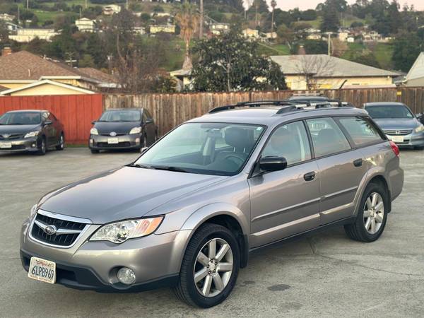 2008 Subaru Outback 2.5i Wagon AWD w Leather seats 4D - $6,500 (hayward / castro valley)63469635217283121