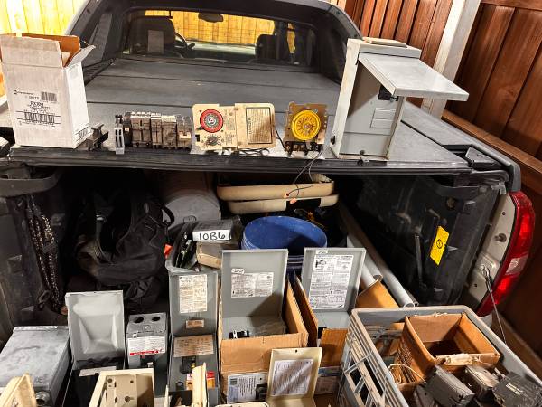 Electrical 50 AmpBreaker Box 1