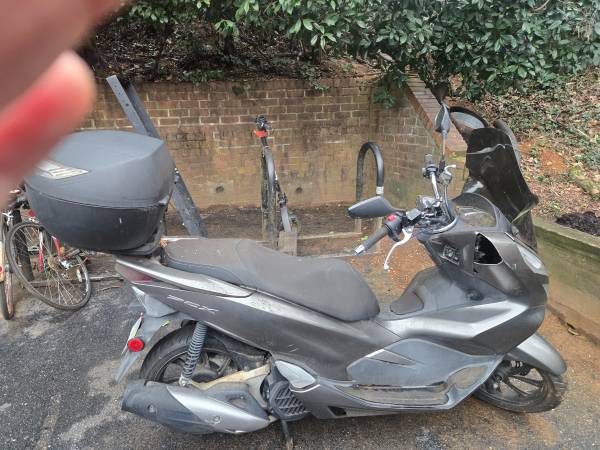 2019 Honda PCX 150 1