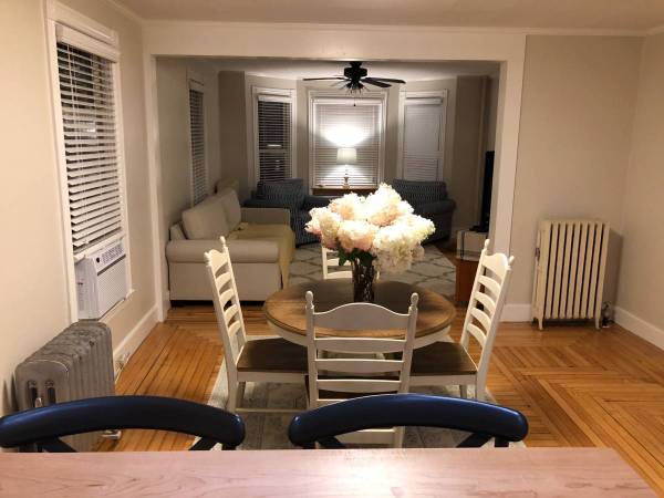 2 bed 2 bath large updated historic and very livable 1