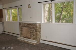 $1,400 / 3br - 1050ft2 - Near Tudor & Arctic (Anchorage)64014171921283123