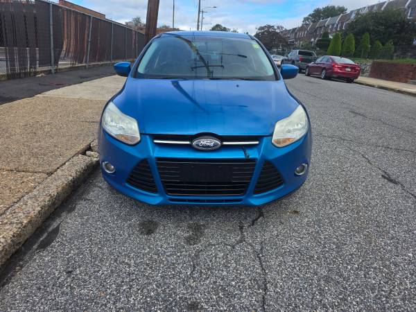 2012 Ford Focus se 1