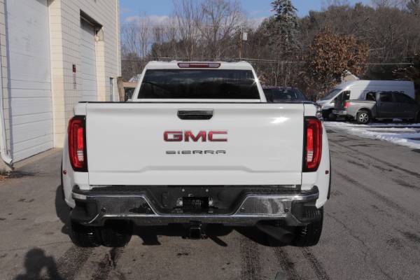 2023 GMC Sierra 3500 pro dually 4x4 gas, nuevo, 315 millas - $62,000 (Tewksbury, ma)63482321910401124