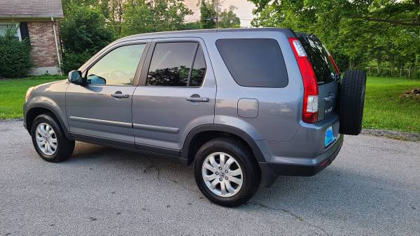 2005 Honda CR-V SE AWD - $7,50063624957642497124