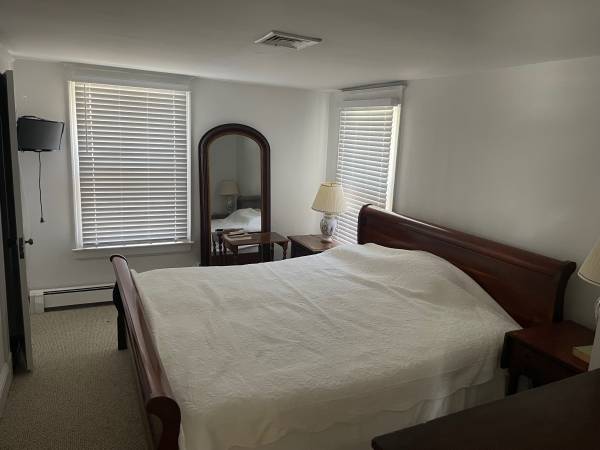 $3,250 / 2br - 1100ft2 - Apartment in downtown Westport for rent (Westport)63689752389889121