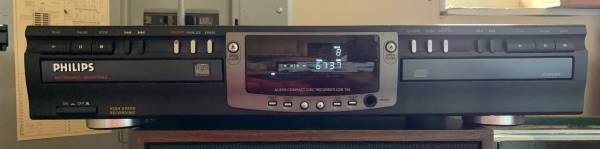 Philips CDR765BK 1