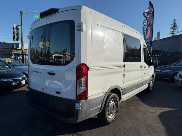 2018 Ford Transit 150 Van - Photo 5