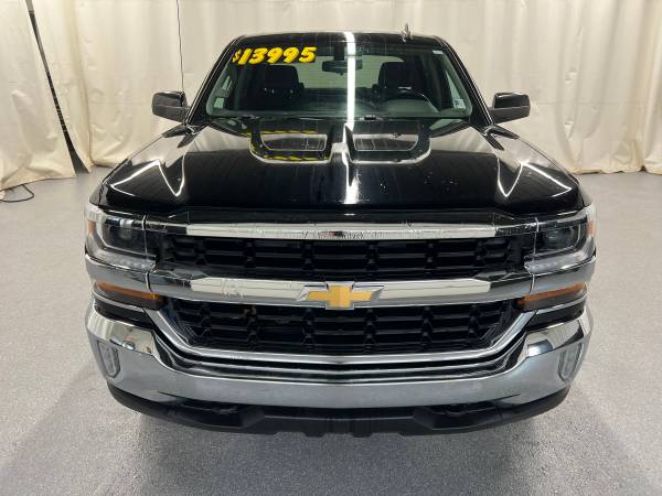 2016 Chevrolet Silverado 1500 LT - Photo 2