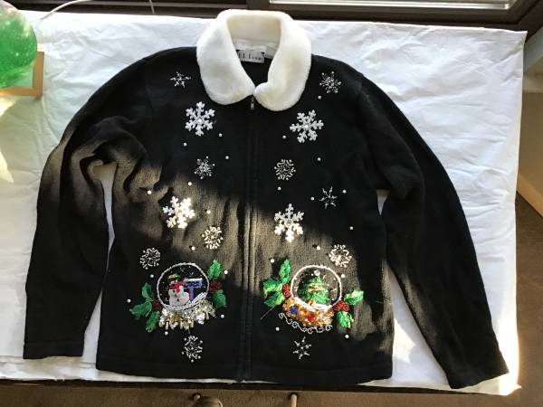 MAKE OFFER - HOLIDAY SWEATERS 1
