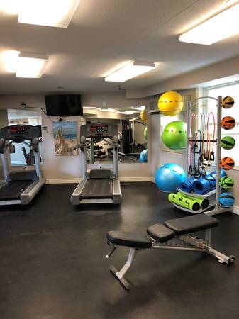 $2,495 / 2br - 875ft2 - Plank Flooring, 24 Hour Fitness Center, Online Payments Available (42 Wolf Rd, Lebanon, NH, USA, Lebanon, NH)63656278594563121