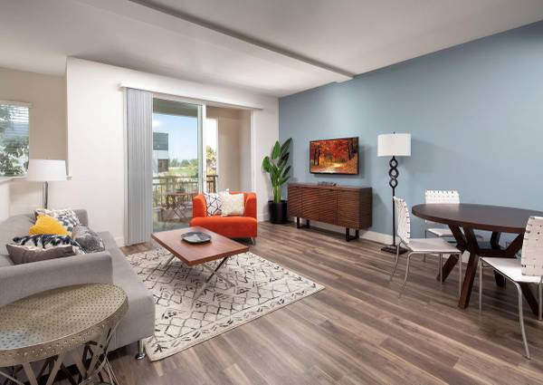 $2,686 / 1br - 829ft2 - Loft, Barbecues with Entertainment Area, Mountain view (Uncovered space, or community garage access)63841345679491120