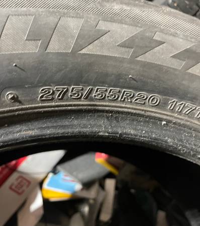 275/55/20 Blizzaks 1