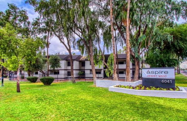 $1,444 / 2br - 950ft2 - Rare Opportunity: 2 BR/2 BA Gem with New Roof & Exterior Paint (West Phoenix)64024998357507123