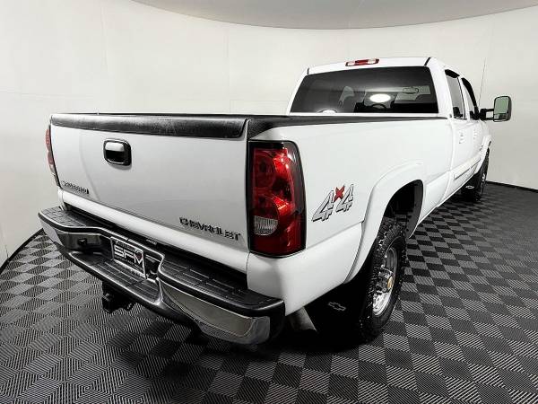 2005 Chevrolet Silverado 2500HD LT - Photo 12