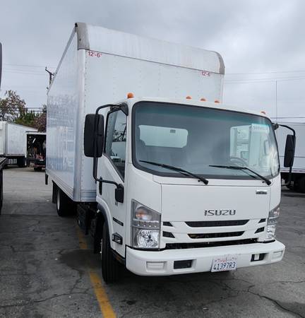 2022 Isuzu NRR 20FT - Photo 5