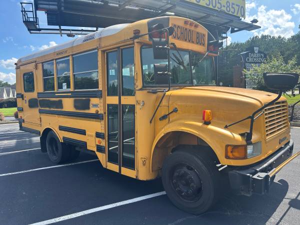 2002 International 7.3 Turbo Diesel Handicap Short Bus Funciona EXCELENTE ! - $5,900 (Hiram)63620450309379120