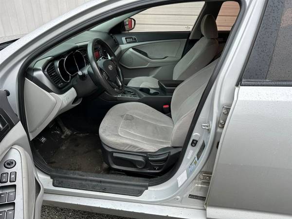 2011 Kia Optima LX AT - $3,450 (Jersey City NJ)63614720220929124
