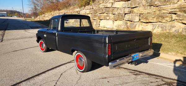 1966 FORD F-250 CAMA LARGA TRANSMISIÓN MANUAL DE 4 VELOCIDADES - $6,990 (arnold)63621359164673122