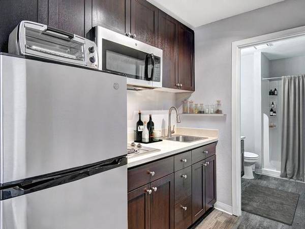 $2,230 / 2br - 1012ft2 - Centro de negocios, Acceso controlado, Ventanas térmicas (Crossroads Bellevue)63688514552067122