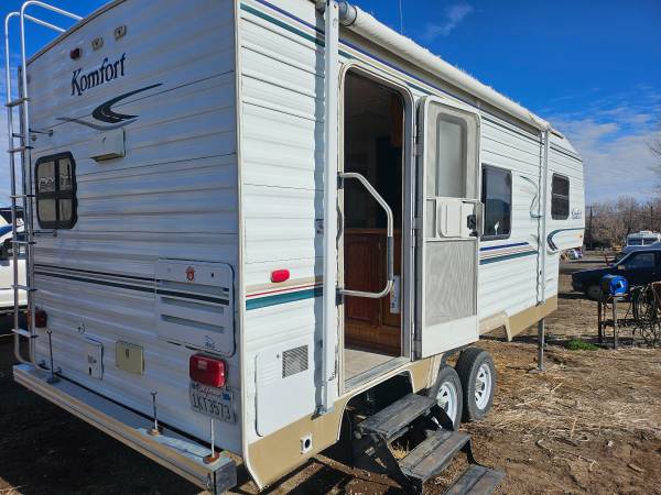 2003 komfort. everything works. 1