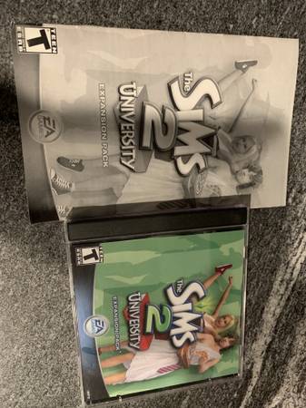 The Sims 2: University Expansion Pack for PC 1