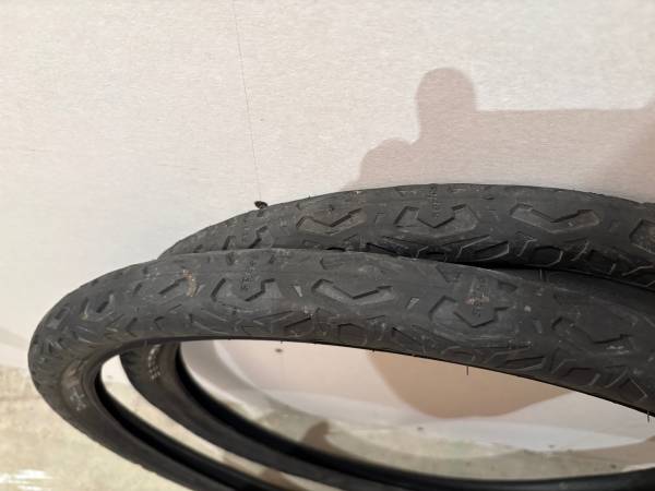 Serfas drifter 26” tires - $60 (Bellingham)63435811771523122