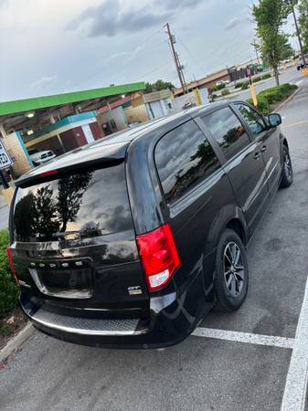 2017 Dodge Grand Caravan GT - $6,500 (Atlanta)63620170299011123