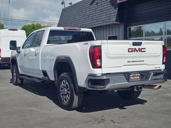 2024 GMC Sierra 3500 HD - Photo 3