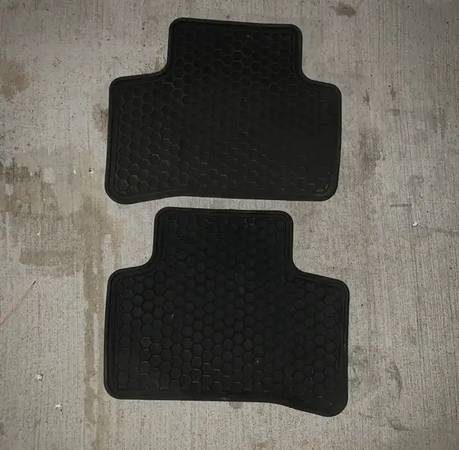 Mercedes Floor Mats 1