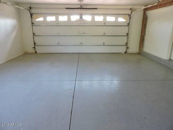 $450 / 650ft2 - A/C Garaje Espacio de Almacenamiento en ALQUILER (GILBERT, AZ)63623923309825121
