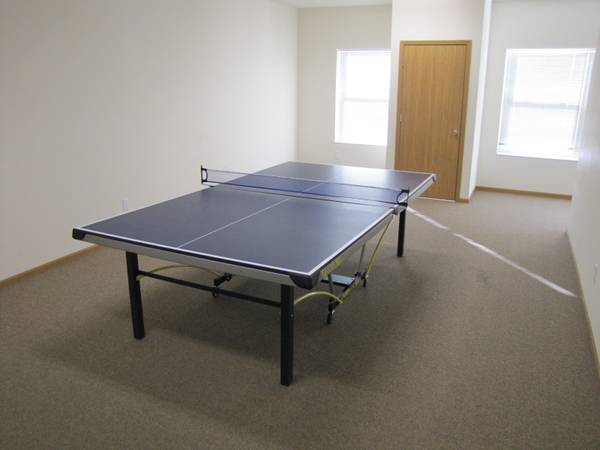 $1,359 / 1br - 755ft2 - Sprinkler System, Double Pane Windows, Office (7260 Guider Drive, Woodbury, MN)63797856693249123