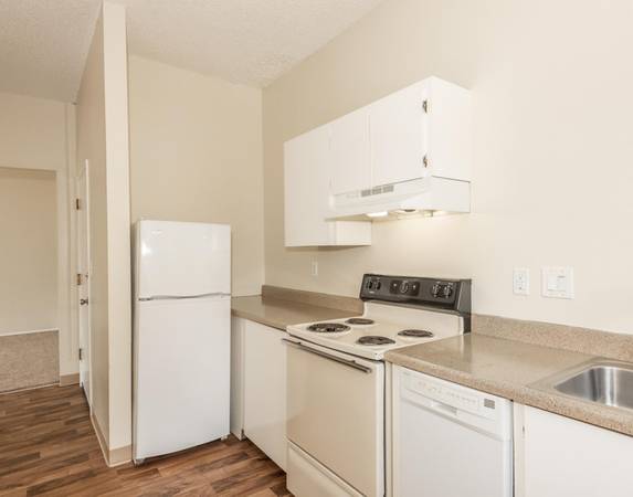 $1,099 / 1br - Comfortable Portland 1 Bed - Near the MAX & Portland Art Museum (Goose Hollow on 14th)63914854747907123
