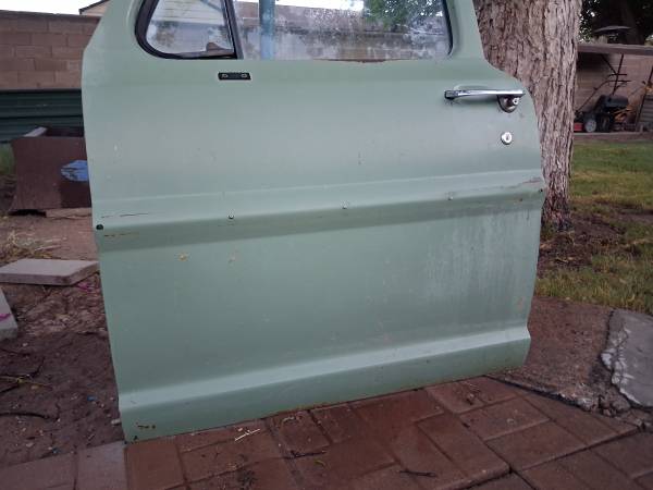 F100 68 - 73 Drivers side door. (Left) 1