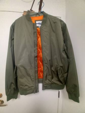 Old Navy jacket like new large size 1