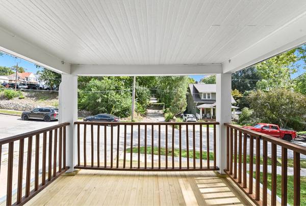 $1600.00 / 2br - 1264ft2 - Duplex recién actualizado63681659866243124