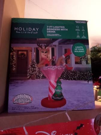 7' Lighted Riskey Reindeer in a Glass 1