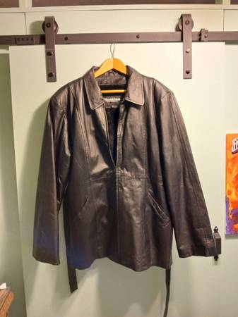 Mostino Black Leather Jacket with removable lining 1