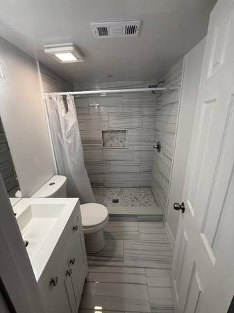 $1300.00 / 1br - 500ft2 - Basement Apartment63694464999939122
