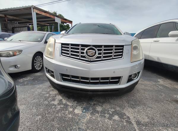 2013 Cadillac SRX - $3,900 (Tampa Drew Park)63443559690243122