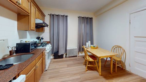 $850 / 4br - Habitación en Dorchester en apartamento de 4 habitaciones | Cerca de la estación JFK/UMass (Dorchester)63620480179203121