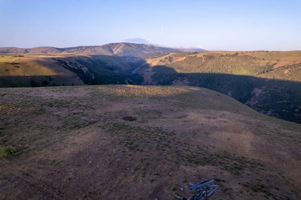 $99,000 72.23 Acres | Creek Frontage | Private Escape63831396732929124
