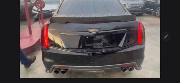 Cadillac CTS V 2017 1