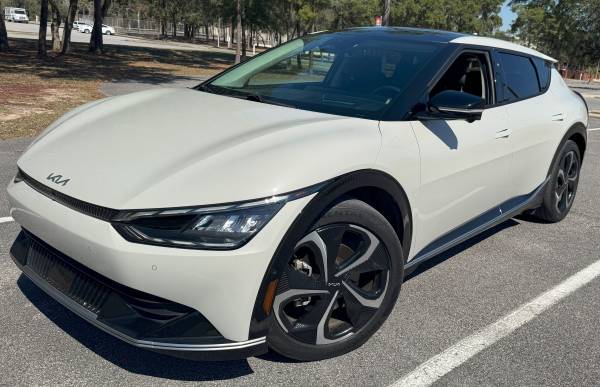 2022 Kia First Edition EV6 GT-Line Sport Utility 4D AWD 1