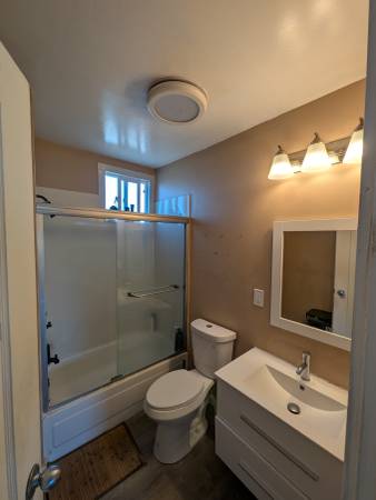 $1,000 / 1br - 138ft2 - ****  walk to BART ideal for SFSU students/working professionals (daly city)63695878126593124