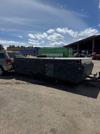 Pop up trailer 1