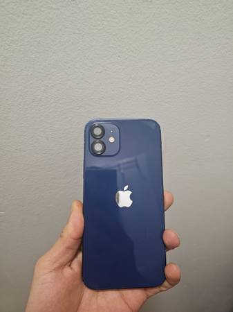 iPhone 12 64 GB completamente desbloqueado - $290 (Brooklyn)63470097355265121
