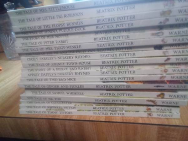 REDUCED!! 20 BEATRIX POTTER HARDCOVER BOOKS 1